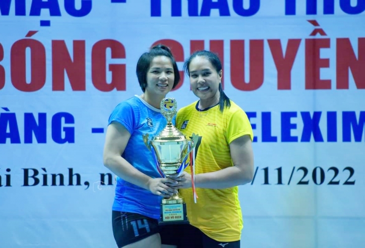 Đối đầu nhau trên tuyển, hai búa máy bóng chuyền ĐNÁ nay về cùng 1 đội