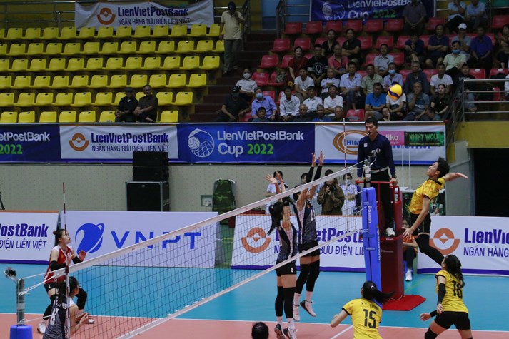 Lịch thi đấu bóng chuyền Đại hội TDTT ngày 13/12: Nữ Ninh Bình vs Quân đội