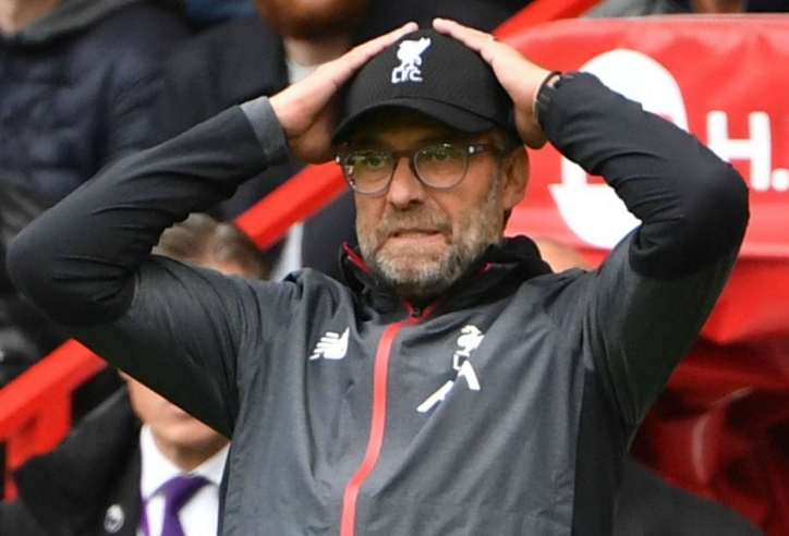 Jurgen Klopp “toát mồ hôi” khi hai trụ cột chấn thương ngay trước chung kết C1