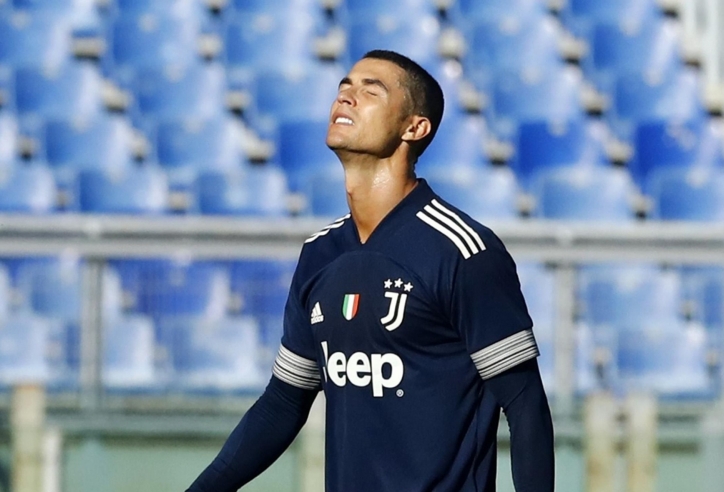 Đồng đội phá vỡ im lặng về tương lai của Ronaldo