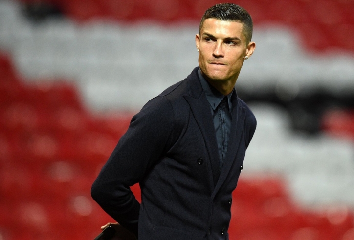 NÓNG: Ronaldo từ chối ra sân cho Juventus, quyết tâm tìm bến đỗ mới