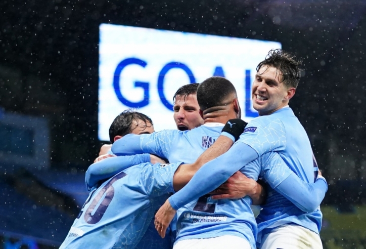 Huyền thoại MU khen Man City 'đá như đùa' ở Champions League