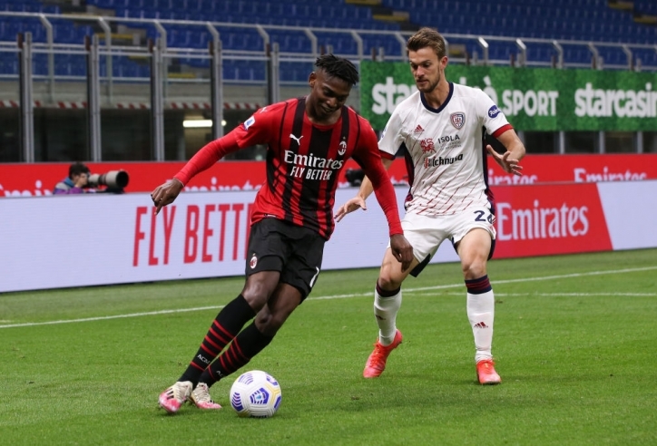 Video bàn thắng Milan 0-0 Cagliari: Juve 'mừng thầm'