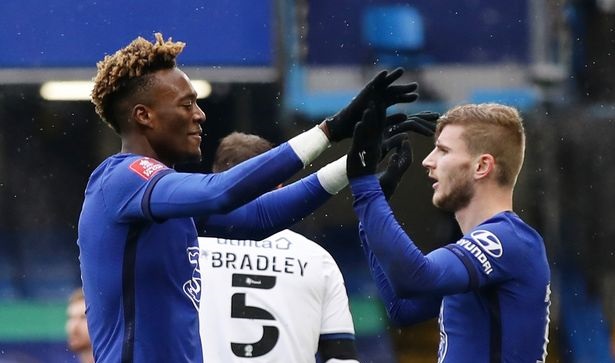Lukaku đẩy tiền đạo Chelsea đến Roma