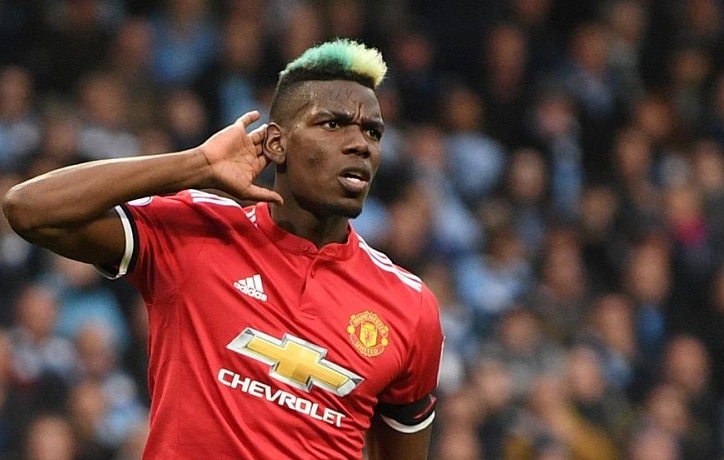 Cựu sao Man City mỉa mai Kane để bênh vực Pogba