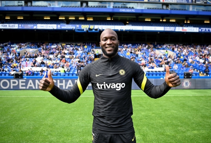 Huyền thoại Arsenal khiếp sợ Chelsea vì Lukaku