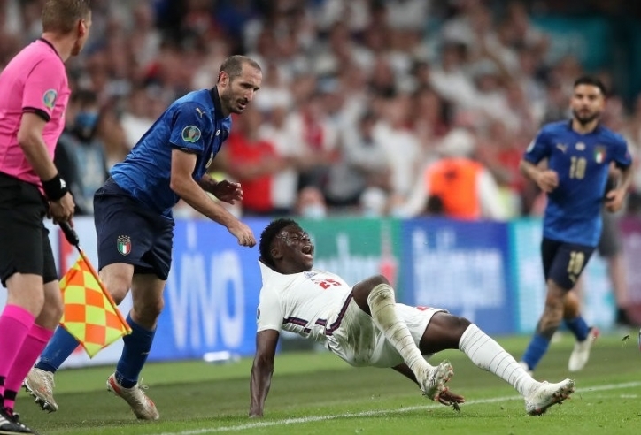 Chuyển nhượng tối 20/9: Juventus hỏi mua Saka, MU ký hợp đồng sao trẻ