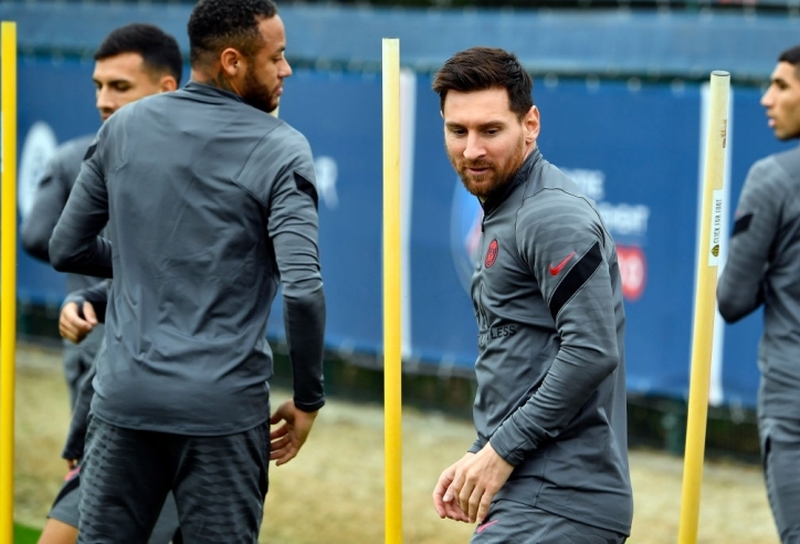 HLV PSG chỉ ra nguyên nhân Messi chưa tỏa sáng