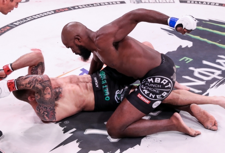 VIDEO: Khoảnh khắc Anderson 'kết liễu' Bader
