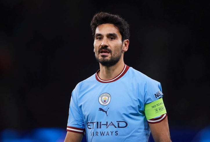 Muốn đến Barcelona, đội trưởng Man City phải chấp nhận điều khoản 'khù khoằm' này