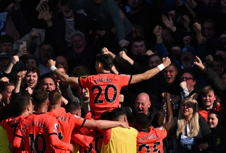 Chelsea thua bạc nhược trước Brighton ngay trên sân nhà, người cũ MU lập công