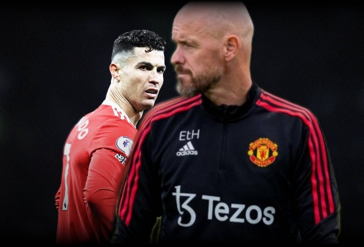 Tỏ ra 'nóng mắt', Ten Hag trừng phạt Ronaldo bằng cách không thể độc hơn