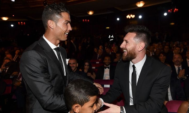Rực lửa Cúp C1: Messi cho Ronaldo 'ngửi khói', khẳng định ai mới là người giỏi nhất