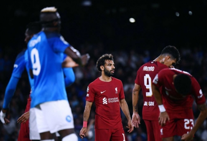 Hàng thủ hóa 'trò hề', Liverpool phơi áo đầy cay đắng trên thánh địa Diego Armando Maradona