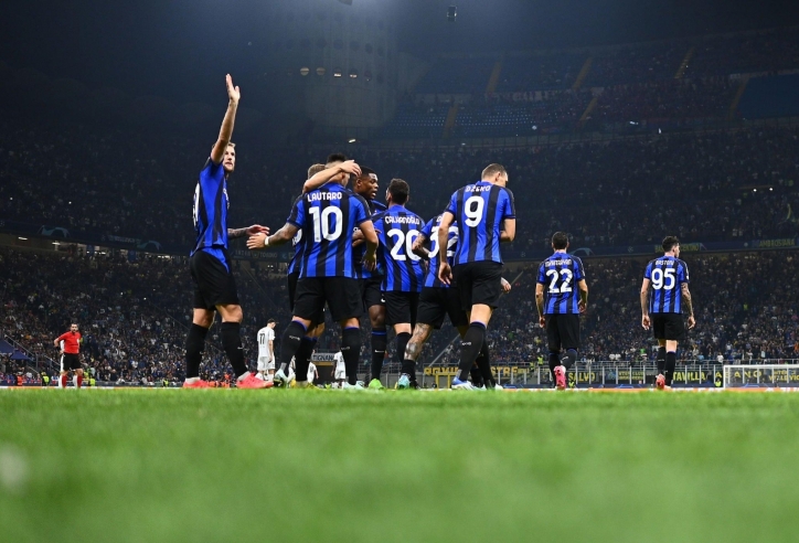 Hủy diệt nhược tiểu, Inter Milan một tay tiễn Barca xuống C2
