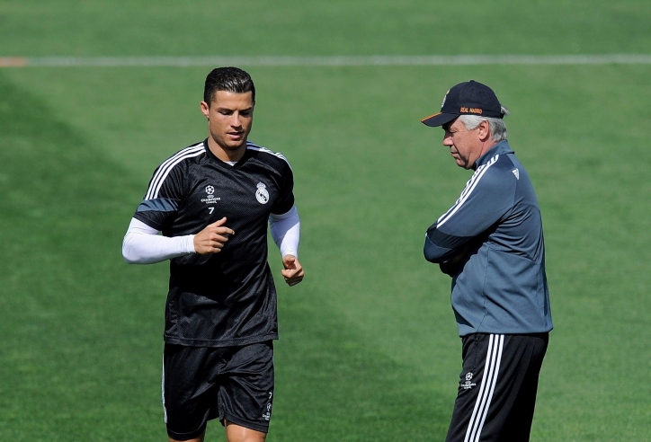 HLV Ancelotti tuyên bố thẳng thừng về khả năng Ronaldo tái hợp Real Madrid