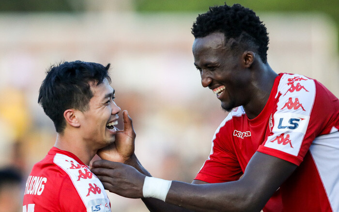 'Bạn thân Sadio Mane' chính thức rời CLB TP.HCM vì nguyên nhân cay đắng
