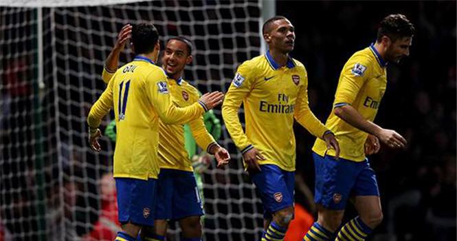 Arsenal - Cardiff City: Pháo nổ mừng năm mới