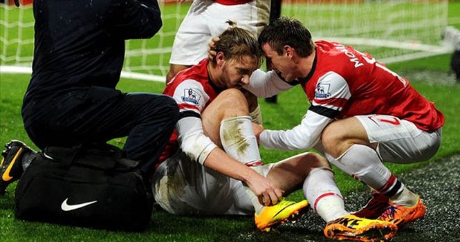 Arsenal khủng hoảng hàng công sau trận thắng Cardiff