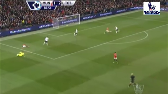 Video bóng đá: MU bị mất pen vì trọng tài