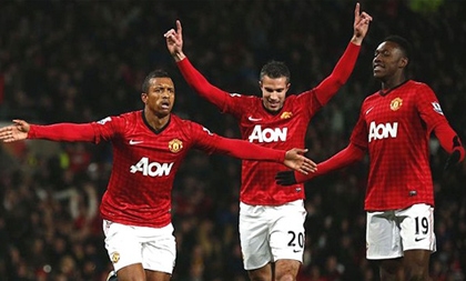 Ngoài Nani, Juventus còn muốn có Robin van Persie