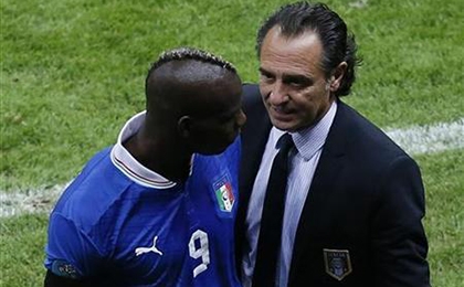 Ghế HLV Milan: Prandelli mới là người phù hợp nhất