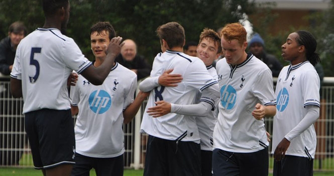 Trang chủ Tottenham đưa thông tin U19 đến Việt Nam