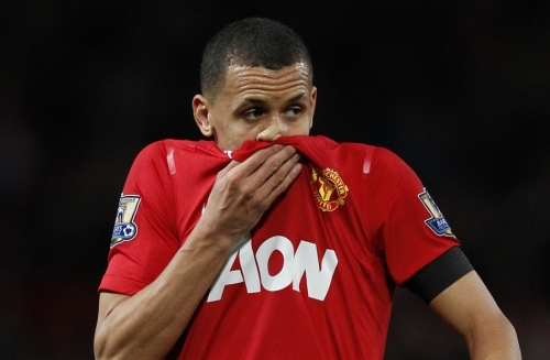 Man United muốn tái ngộ 'đứa con hư'