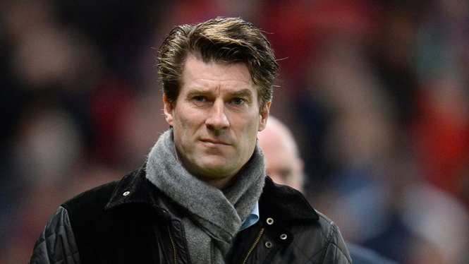 HLV Michael Laudrup tự hào với chiến thắng lịch sử của Swansea