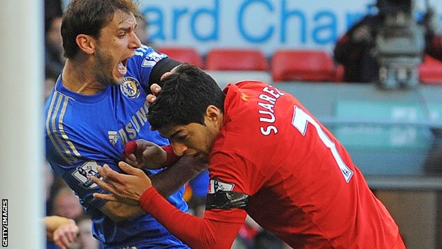 Ivanovic và Suarez vẫn luôn là bạn bè