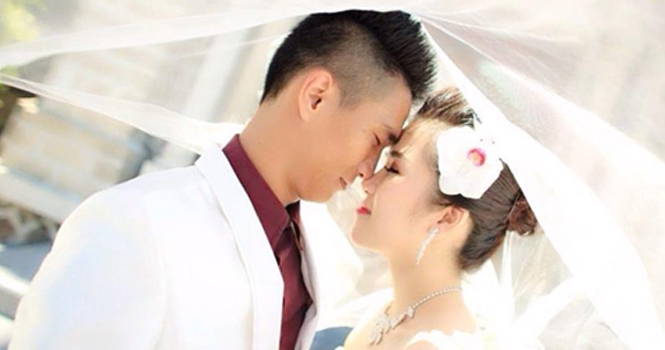 Ảnh cưới lãng mạn của tiền vệ HAGL