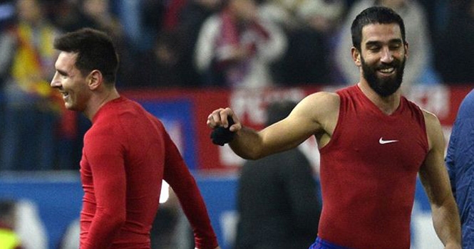Sao Atletico gọi Messi là người ngoài hành tinh