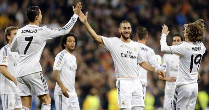 Espanyol vs Real Madrid: Thời cơ của Kền Kền, 1h ngày 13/1