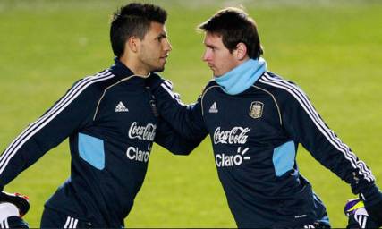 Aguero: Messi mãi hay hơn Ronaldo dù chỉ ghi 1 bàn