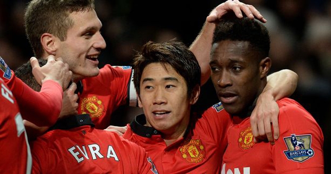 Welbeck 'mách nước' dùng người cho David Moyes