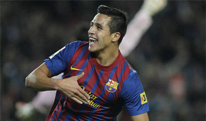 Gặp khó vụ Hazard, PSG chuyển sang Alexis Sanchez