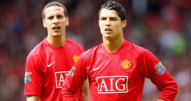 Ronaldo lên tiếng về thông tin Ferdinand khuyên trở lại Man Utd