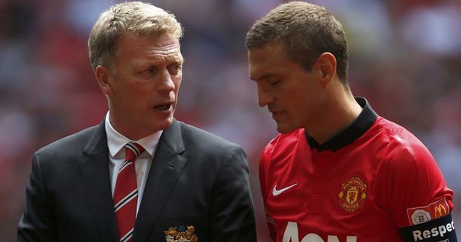Vidic bênh David Moyes và đổ lỗi cho FA