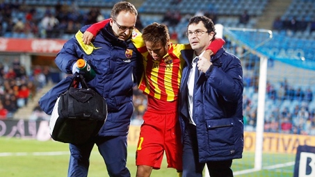 Video bóng đá: Ngày thi đấu tồi tệ của Neymar