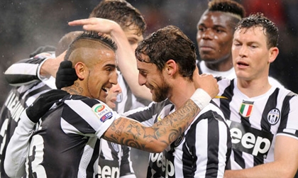 Juventus 4-2 Sampdoria: Bà đầm già phô trương sức mạnh