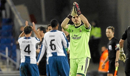 'Thánh Iker' phá sâu kỷ lục cũ tại Real Madrid