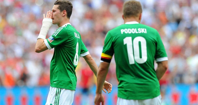 Để có Julian Draxler, Arsenal sẵn sàng mất Podolski