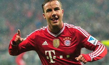 Bayern giành chiến thắng năm sao trước Frankfurt