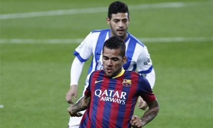 Dani Alves tiếp tục chỉ trích CĐV Barcelona