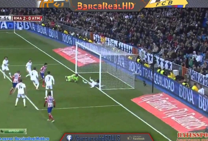 Video: Pha cứu thua của Modric giúp Casillas nối dài kỷ lục