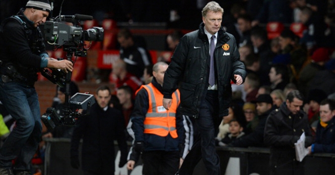 Caughtoffside: Man Utd sa thải Moyes, mời Sir Alex trở lại