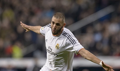 Benzema cán mốc 20 bàn thắng: Năm của Coco