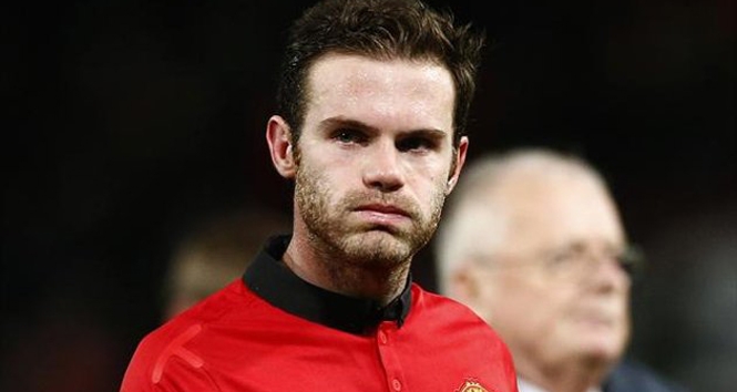 Mata tiết lộ không khí phòng thay đồ của MU trước trận gặp Arsenal