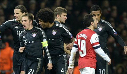 Reknapp cho Bayern mượn bàn đạp tấn công Arsenal