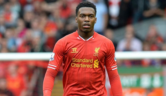 Video bóng đá: Sturridge bỏ lỡ bàn thắng khó tin